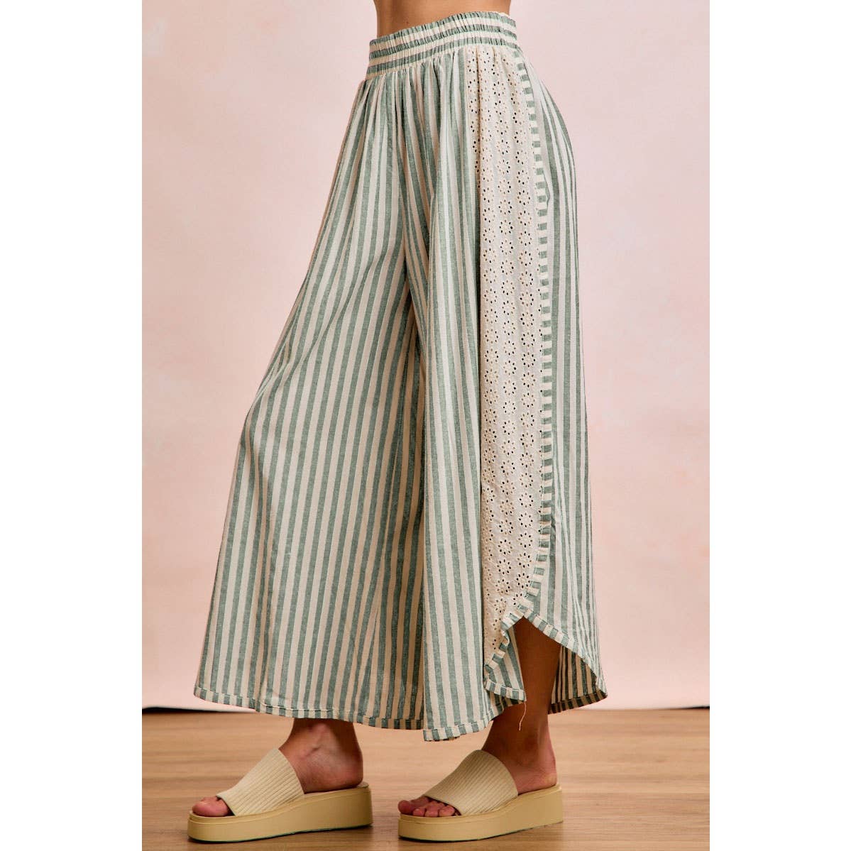 FLORAL EYELET SIDE STRIPED WIDE LEG PANT