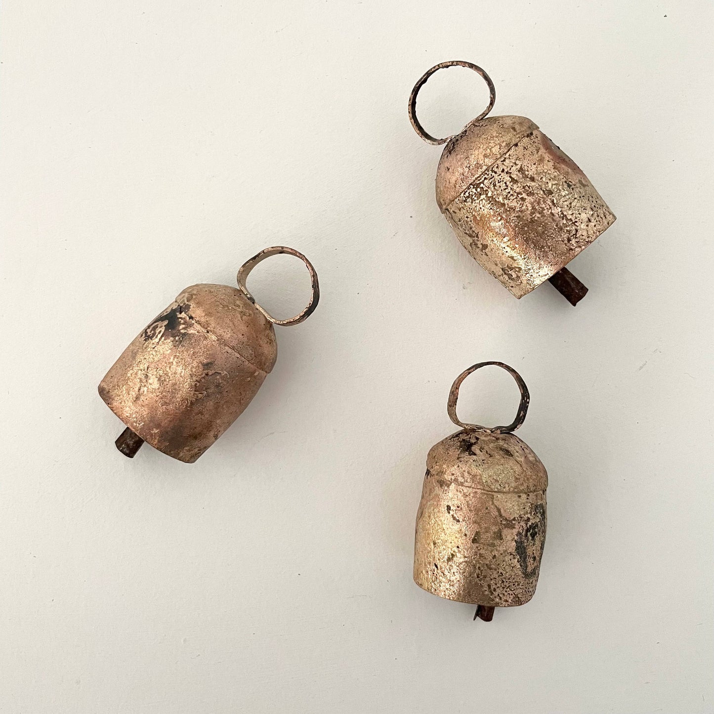 2 1/4" Rounded Top Brass Finish Bell