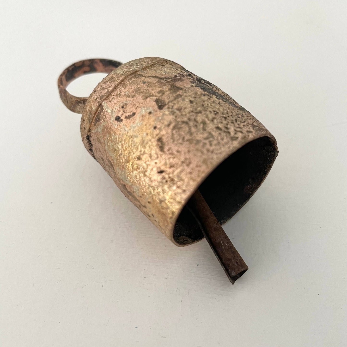 2 1/4" Rounded Top Brass Finish Bell