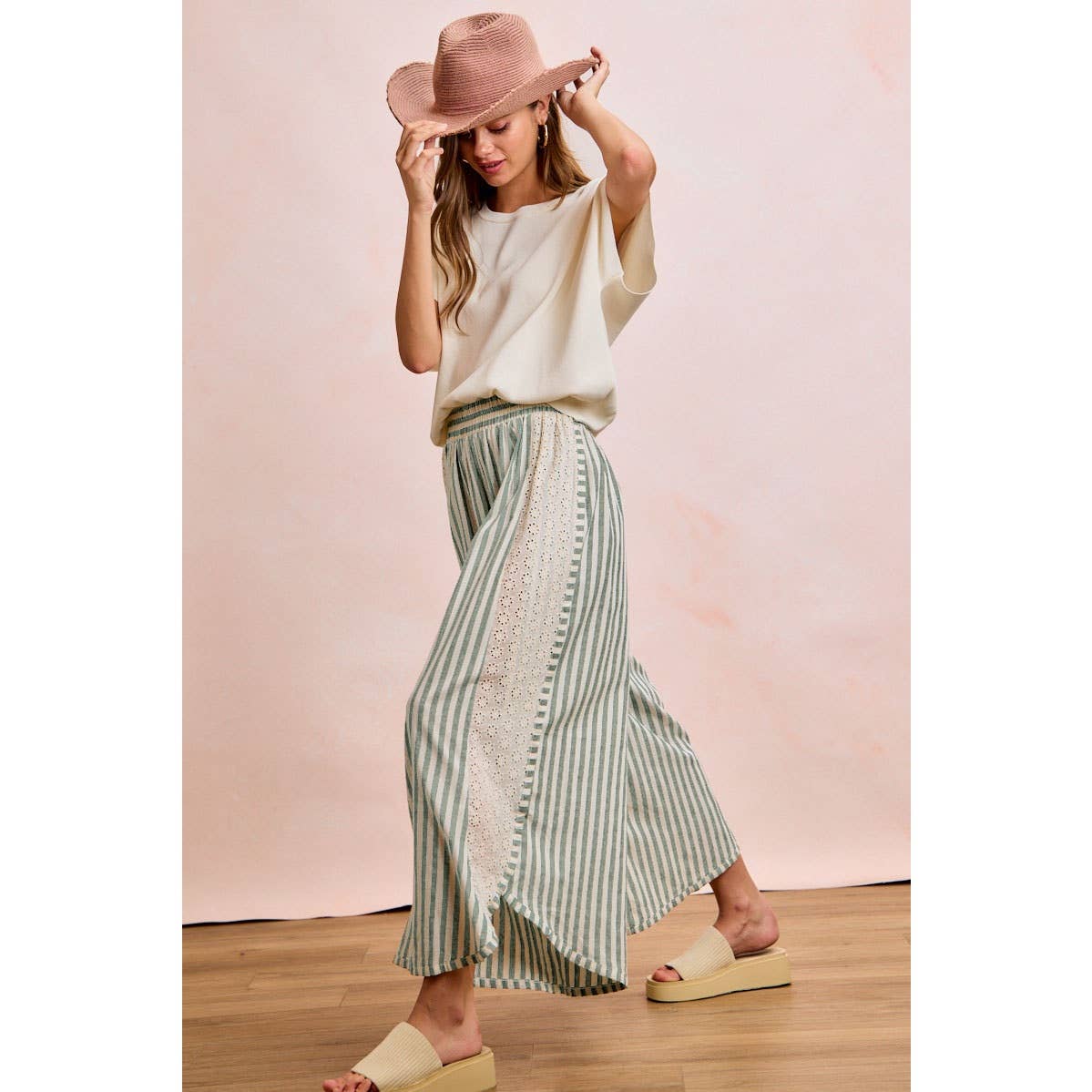 FLORAL EYELET SIDE STRIPED WIDE LEG PANT