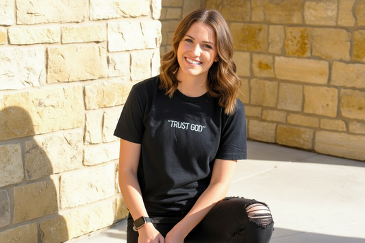 TRUST GOD Tee