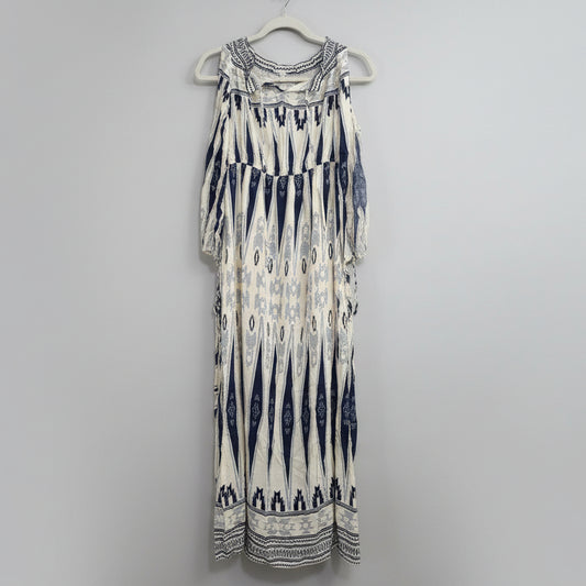 Solution Dress