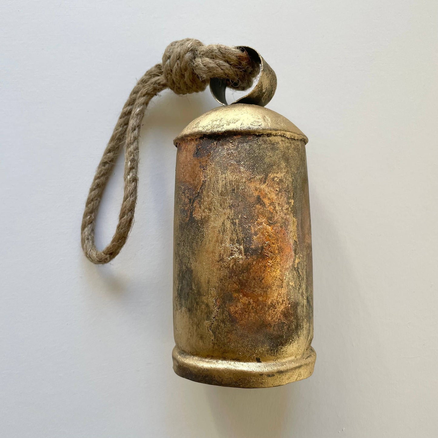 6 1/2" Brass Finish Bell Wood Striker